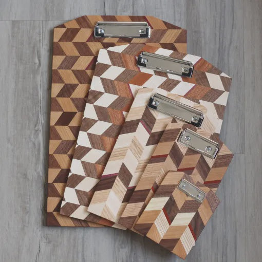 Wood patterned clipboard